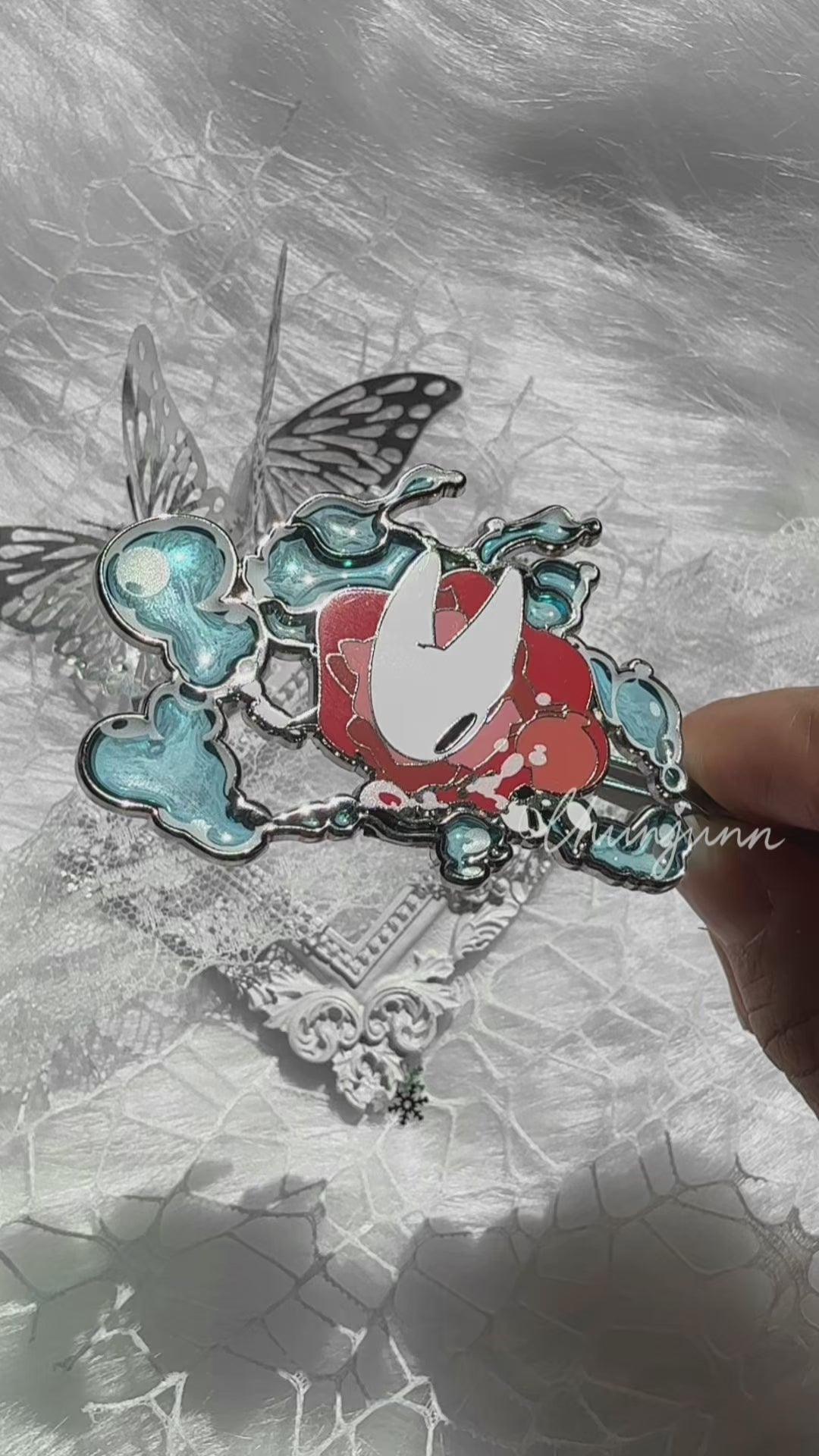 Pin's effet vitrail Hollow Knight Silksong - Hornet : Splash